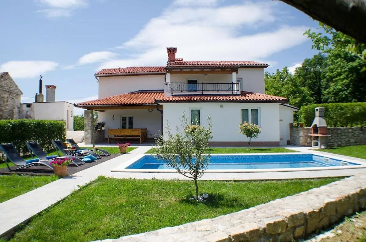 Villa Tomincici By Istrialux Pićan 0*,  クロアチア